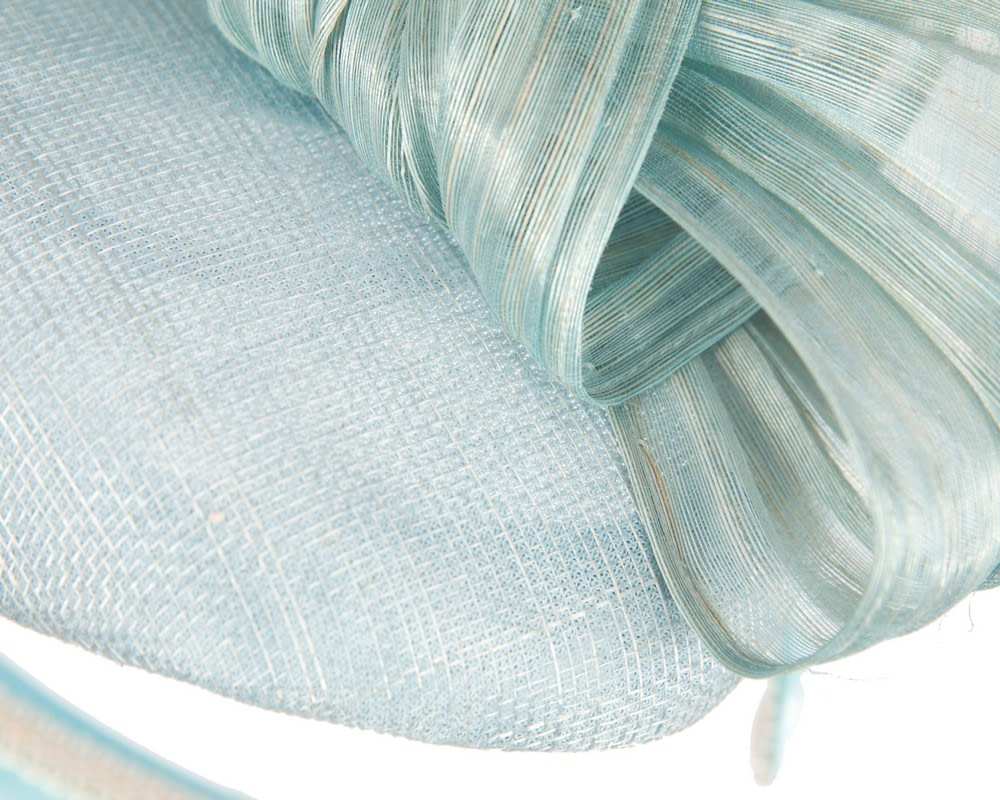 Light Blue pillbox fascinator with silk abaca bow by Fillies Collection S307LBL - Hats From OZ UK Light Blue pillbox fascinator with silk abaca bow by Fillies Collection S307LBL - Image 5