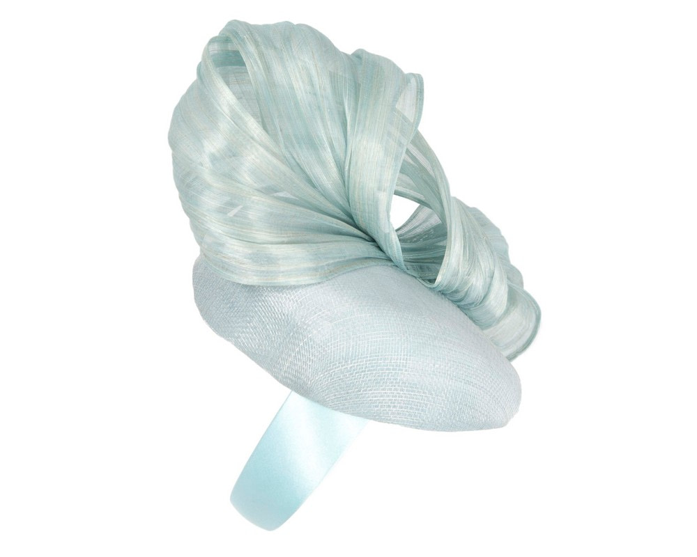 Light Blue pillbox fascinator with silk abaca bow by Fillies Collection S307LBL - Hats From OZ UK Light Blue pillbox fascinator with silk abaca bow by Fillies Collection S307LBL - Image 4