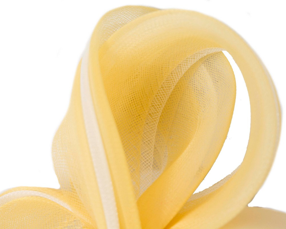 Pale yellow crinoline bow fascinator by Fillies Collection - Hats From OZ UK Pale yellow crinoline bow fascinator by Fillies Collection - Image 3