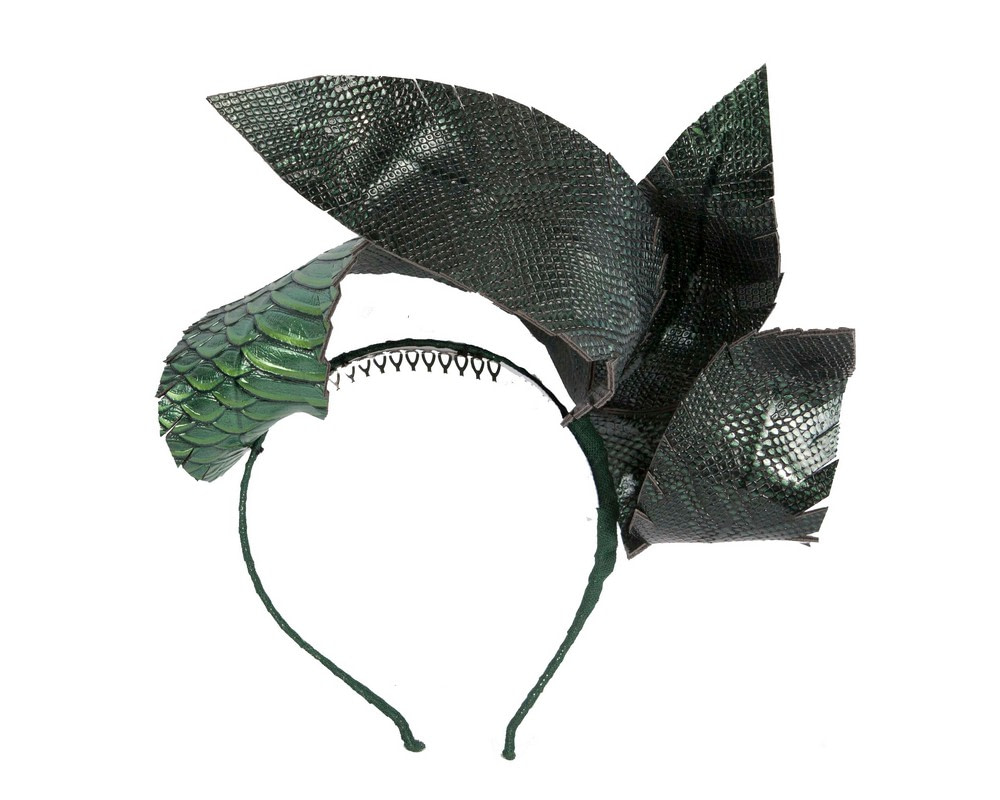Bespoke snake green fascinator by BELIEVERA - Hats From OZ UK Bespoke snake green fascinator by BELIEVERA - Image 4