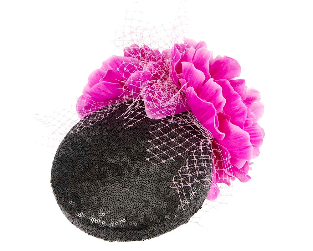 Bespoke Black & Fuchsia fascinator by BELIEVERA - Hats From OZ UK Bespoke Black & Fuchsia fascinator by BELIEVERA - Image 2