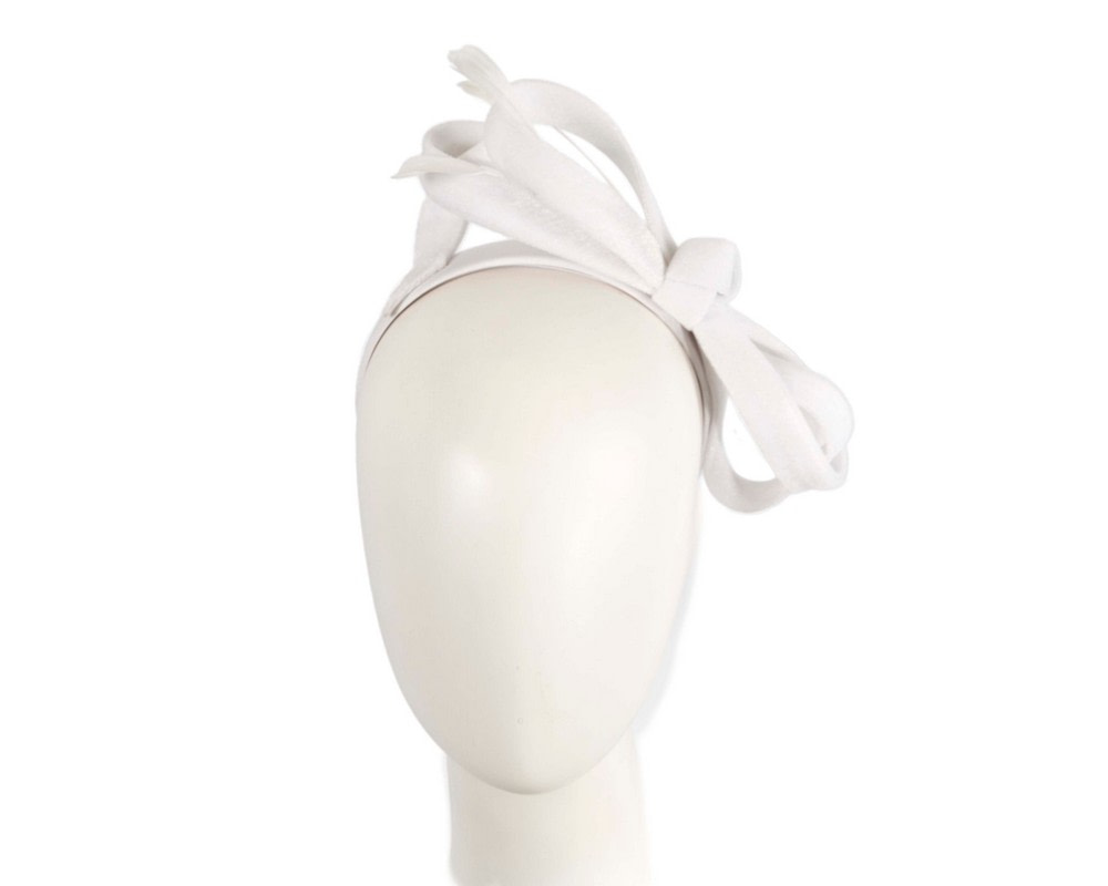 White velvet bow racing fascinator by Max Alexander - Hats From OZ