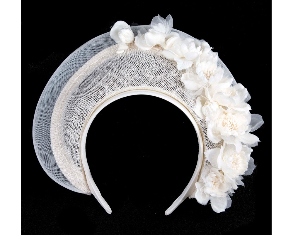 Cream crown fascinator by Fillies Collection - Hats From OZ Cream crown fascinator by Fillies Collection - Image 2