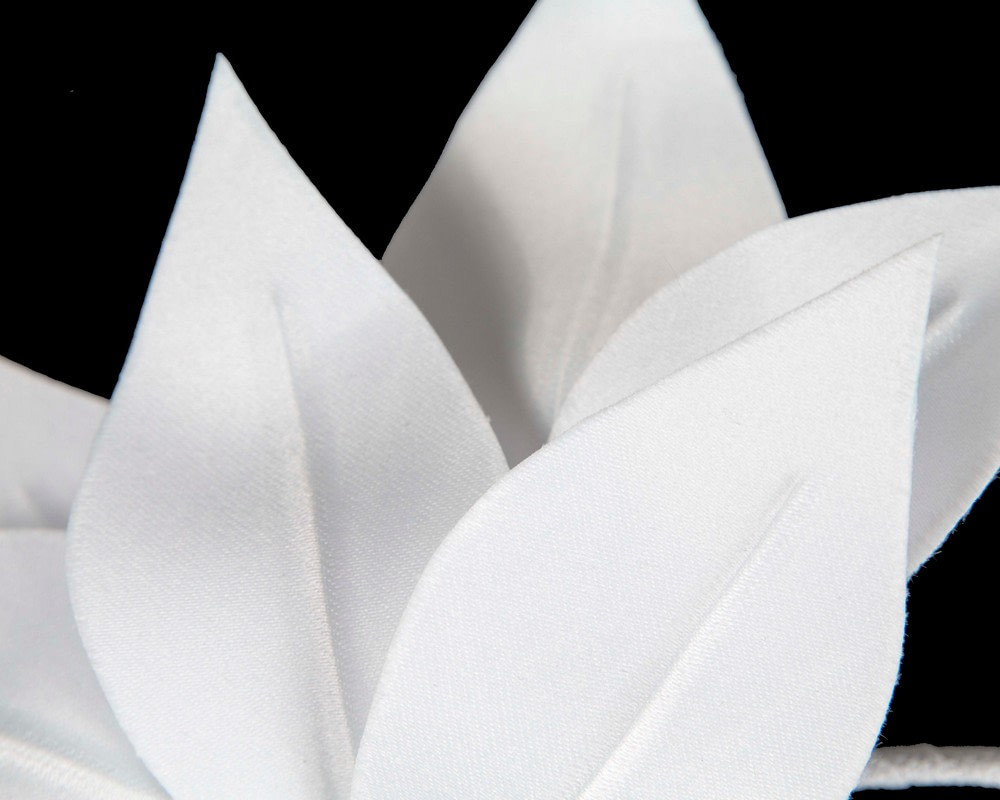 Bespoke white flower headband by BELIEVERA - Hats From OZ Bespoke white flower headband by BELIEVERA - Image 3