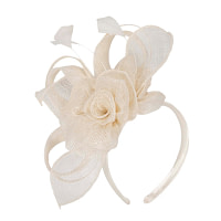 Cream sinamay flower fascinator by Max Alexander - Image 2