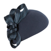 Stylish navy felt beret hat by Fillies Collection - Image 2