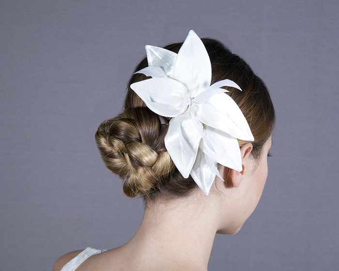 Cream Wedding Fascinator - Hats From OZ