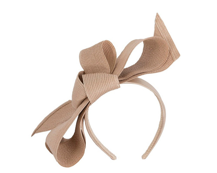 Large nude bow racing fascinator by Max Alexander - Hats From OZ