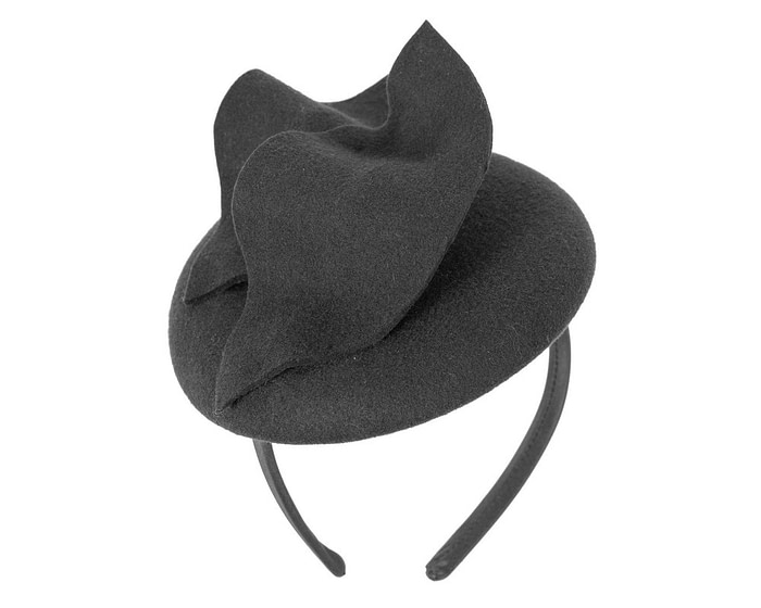 Black felt fascinator by Max Alexander - Hats From OZ