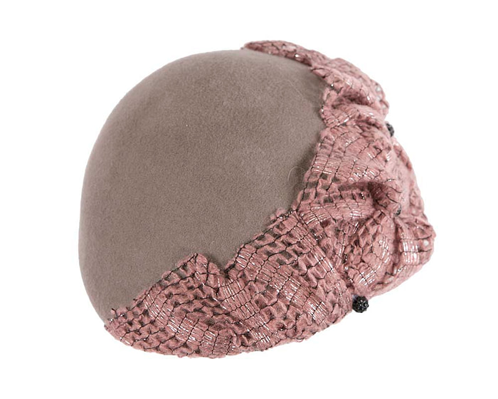 Grey felt beret with crocheted trim CU440 - Image 4