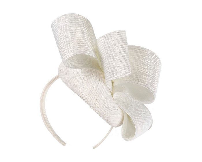 White pillbox fascinator by Fillies Collection S286 - Hats From OZ