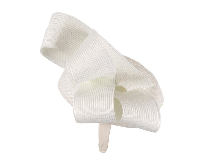 White pillbox fascinator by Fillies Collection S286 - Hats From OZ