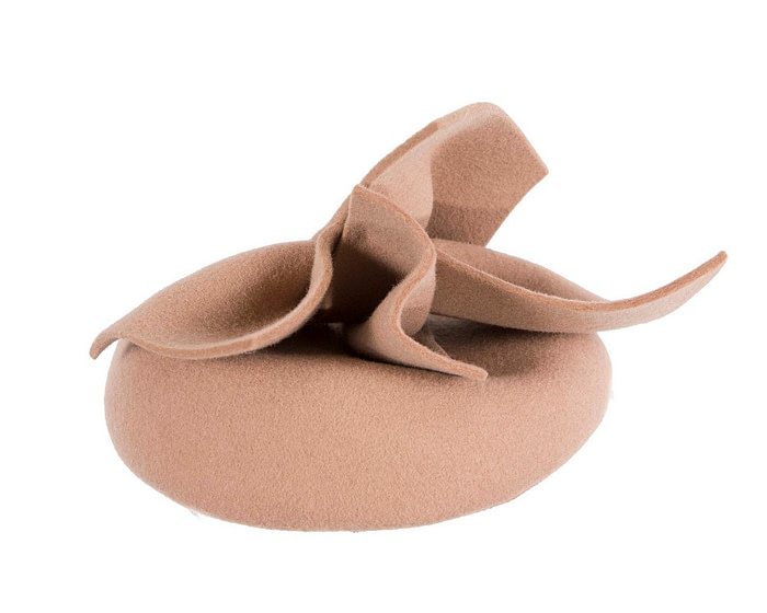 Beige felt winter racing pillbox fascinator - Hats From OZ