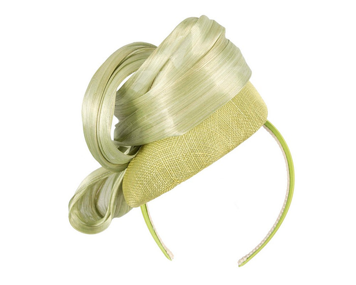 Lime pillbox fascinator with silk abaca bow by Fillies Collection - Hats From OZ