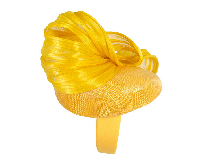 Yellow pillbox fascinator with silk abaca bow by Fillies Collection - Hats From OZ