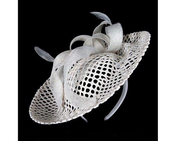 Max Alexander white plate fascinator - Hats From OZ