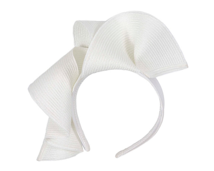 Large white wave racing fascinator by Max Alexander - Hats From OZ