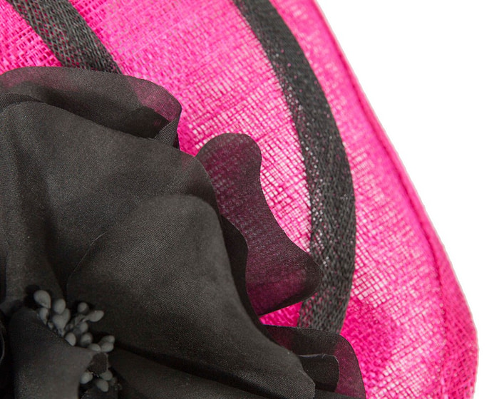 Large fuchsia & black sinamay flower fascinator by Max Alexander - Image 3