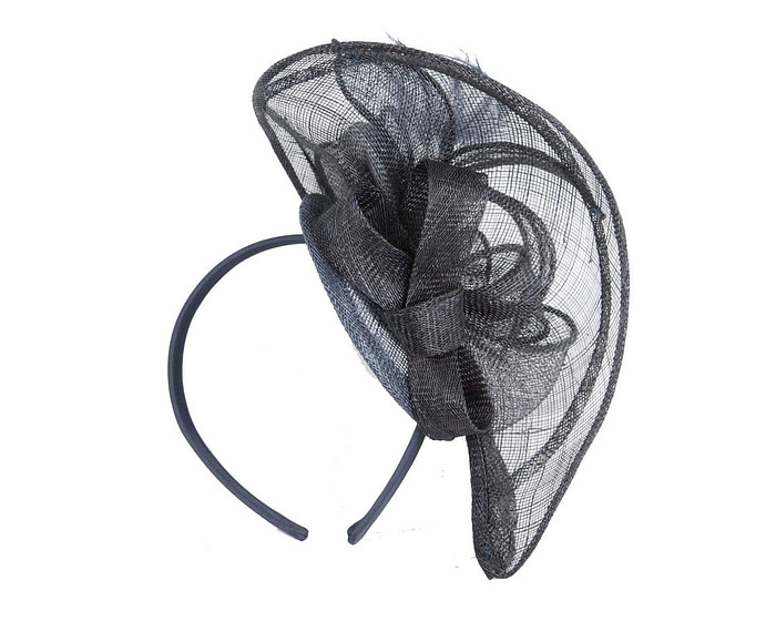 Navy sinamay racing fascinator by Max Alexander - Image 4