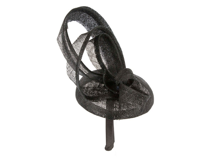 Sculpted black sinamay fascinator by Max Alexander - Image 3