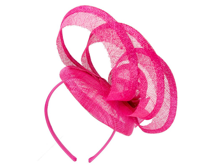 Sculpted fuchsia sinamay fascinator by Max Alexander - Image 6