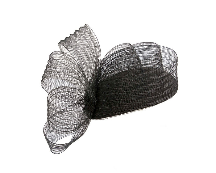 Black custom made fascinator for special occasion - Image 2