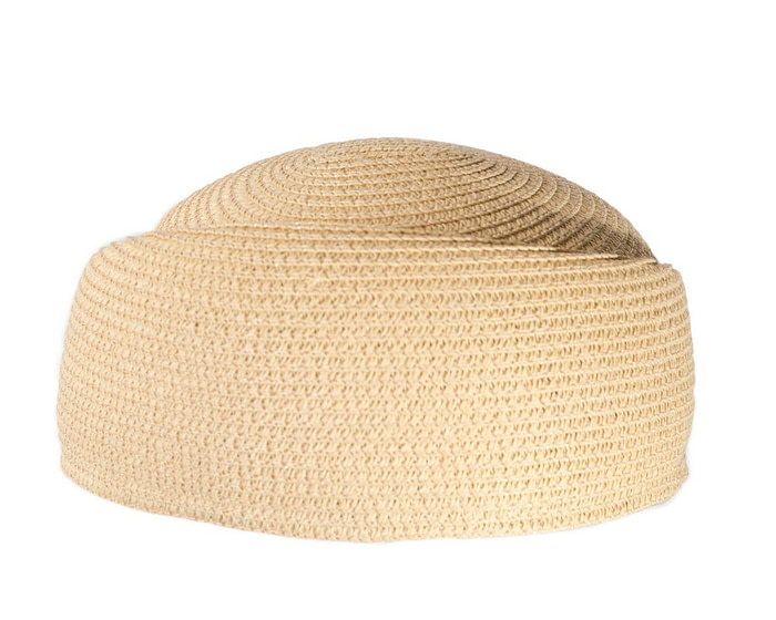 Designers nude braided ladies winter hat - Image 3