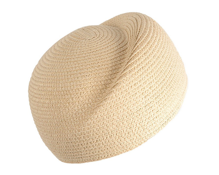 Designers nude braided ladies winter hat - Image 2