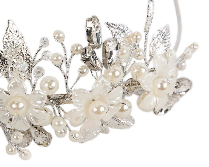 Wide cream & silver pearl fascinator headband - Image 3