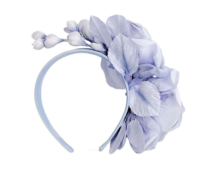 Large blue flower fascinator headband by Max Alexander - Image 4