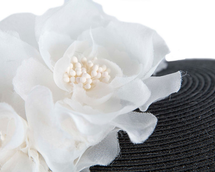 Modern black beret hat with cream flowers by Max Alexander - Image 5