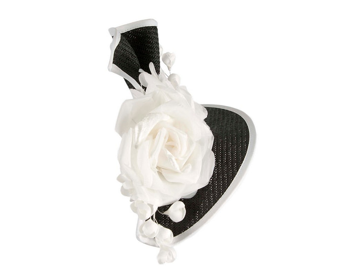 Black & white racing fascinator by Fillies Collection - Image 4