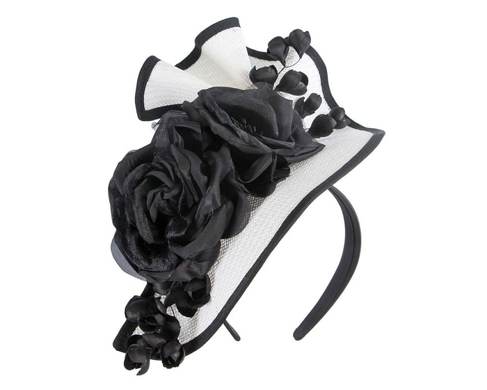White & black racing fascinator by Fillies Collection - Image 2
