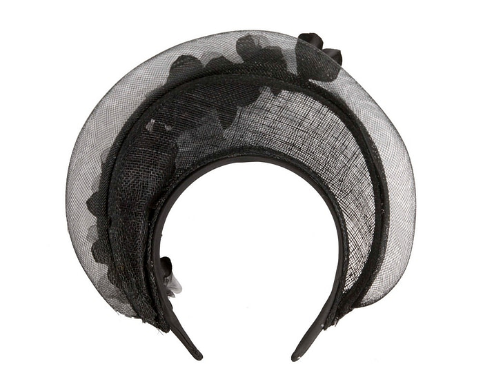 Black crown fascinator by Fillies Collection - Image 4