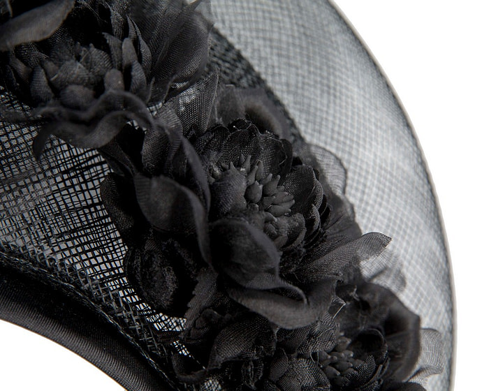 Black crown fascinator by Fillies Collection - Image 3