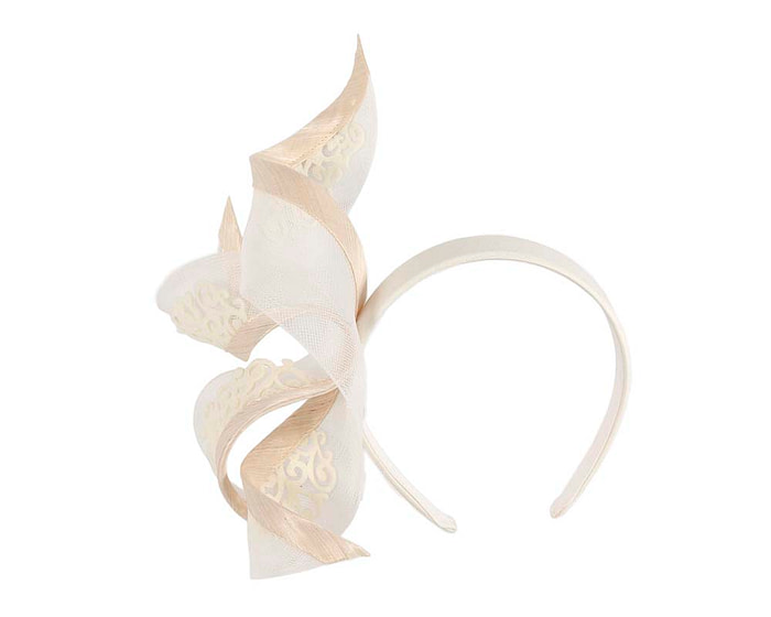 Bespoke cream fascinator by Cupids Millinery CU520 - Hats From OZ