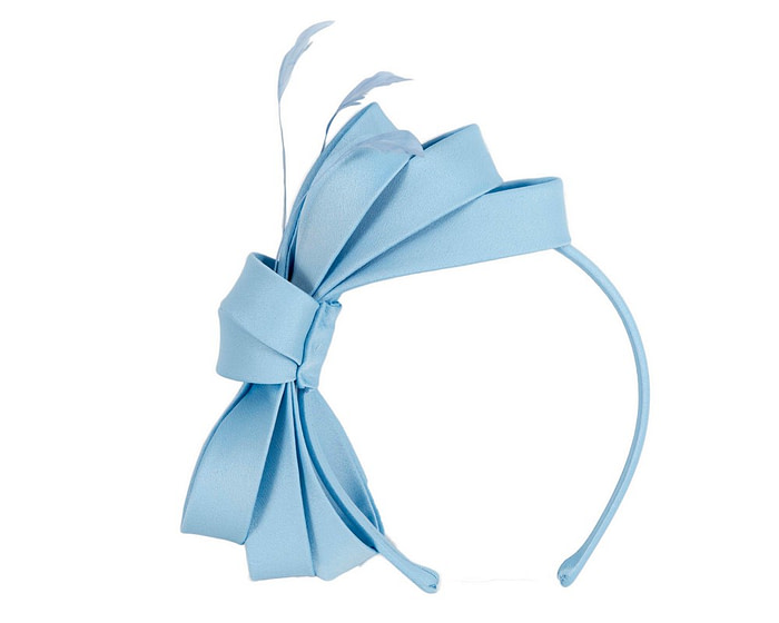 Light blue bow racing fascinator by Max Alexander - Hats From OZ