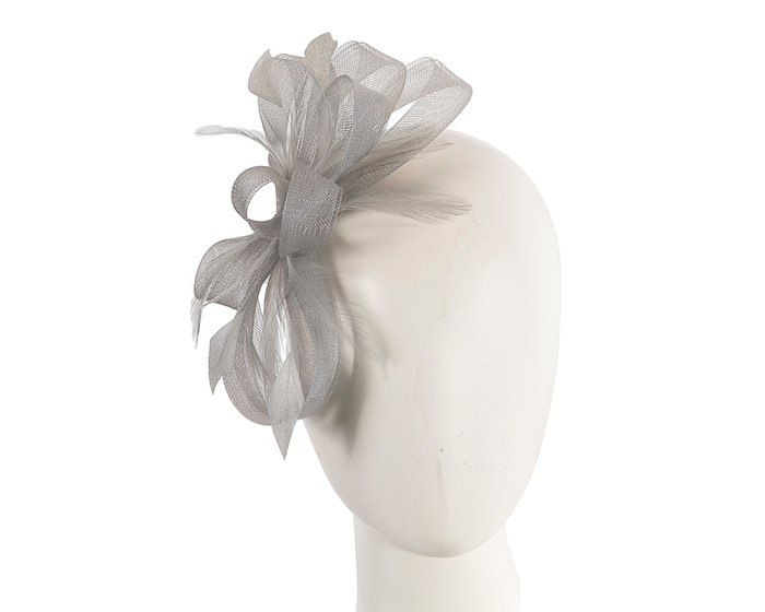 Custom made silver fascinator by Cupids Millinery