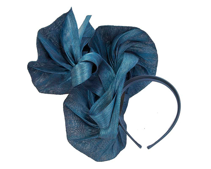 Exclusive navy fascinator by Cupids Millinery Melbourne - Image 4