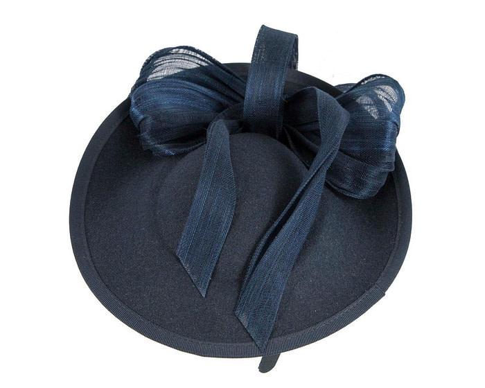 Navy plate with bow winter fascinator by Fillies Collection - Image 3