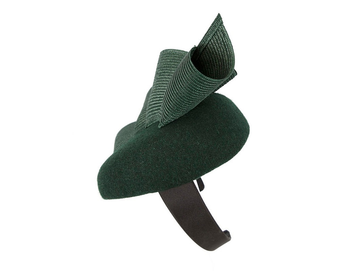 Green pillbox fascinator by Fillies Collection - Image 3