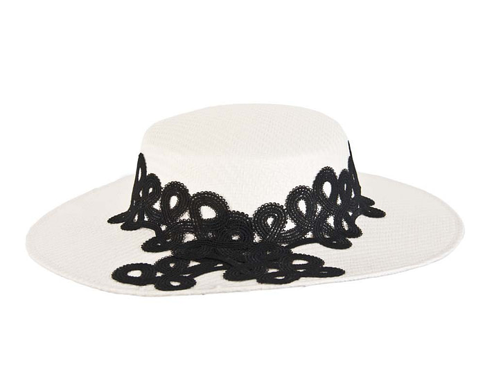 White & Black boater hat with lace - Image 4