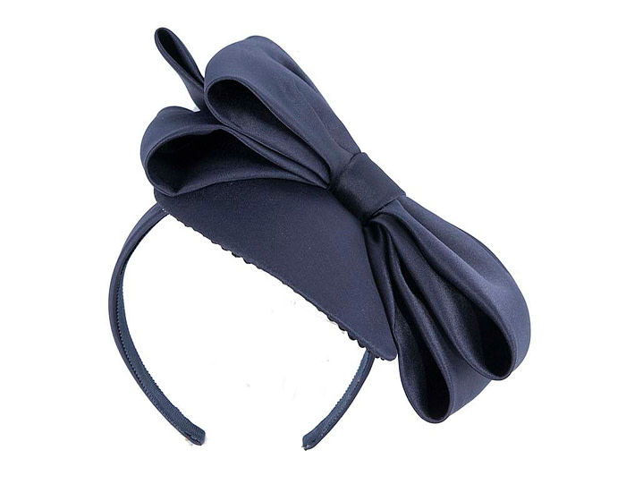 Navy satin fascinator with big bow by Max Alexander - Image 2