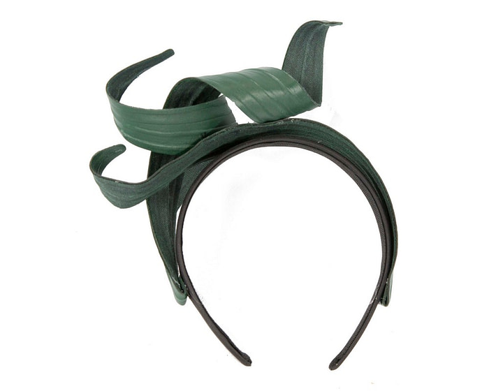 Dark green sculptured leaves fascinator by Max Alexander - Image 4