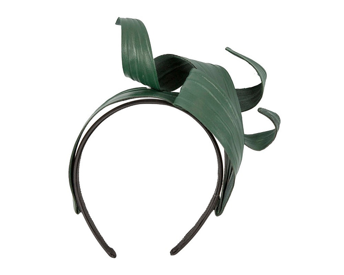 Dark green sculptured leaves fascinator by Max Alexander - Image 2