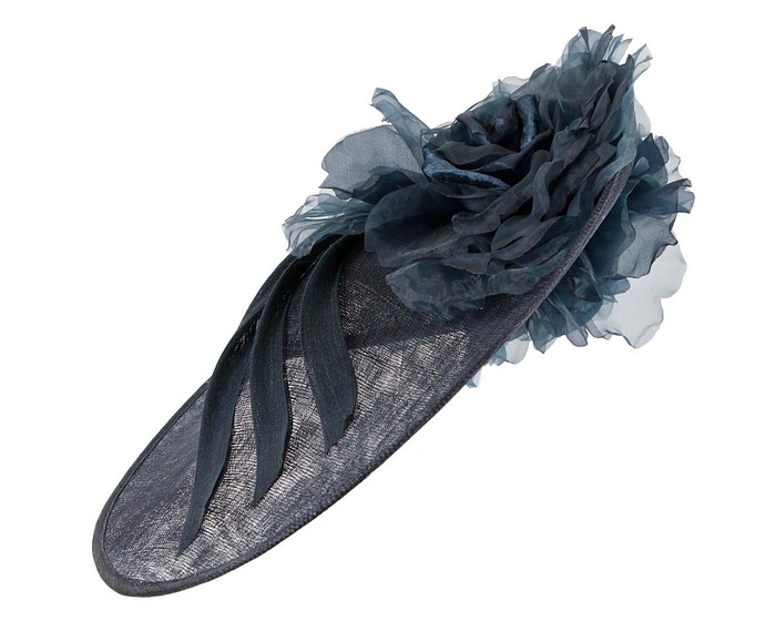 Large navy plate racing fascinator by Fillies Collection - Image 2