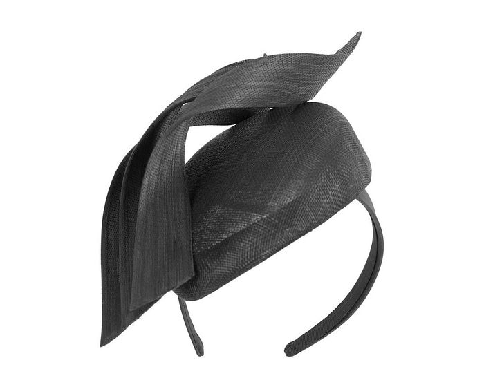 Bespoke black pillbox fascinator by Fillies Collection - Image 2