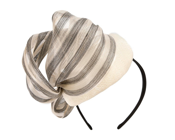 Cream pillbox fascinator with stripy silk abaca bow by Fillies Collection - Image 6