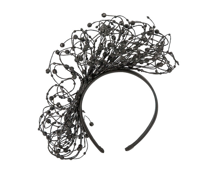 Bespoke black wire fascinator by Fillies Collection - Image 4