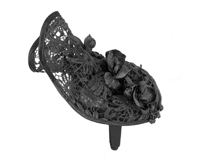 Black lace covered pillbox fascinator. - Image 4